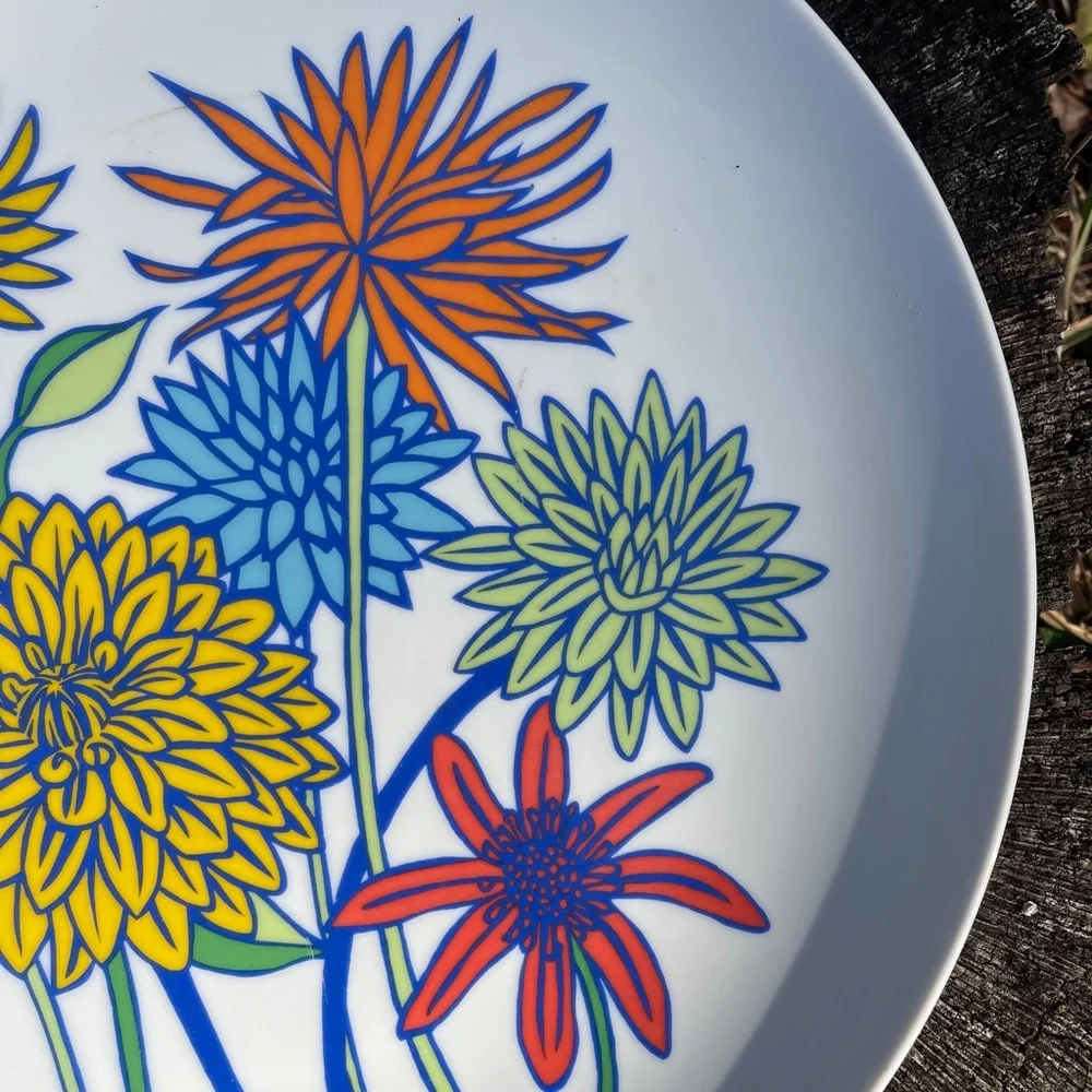 Xanadu Tuscany chrysanthemum floral MCM round 12” serving platter.